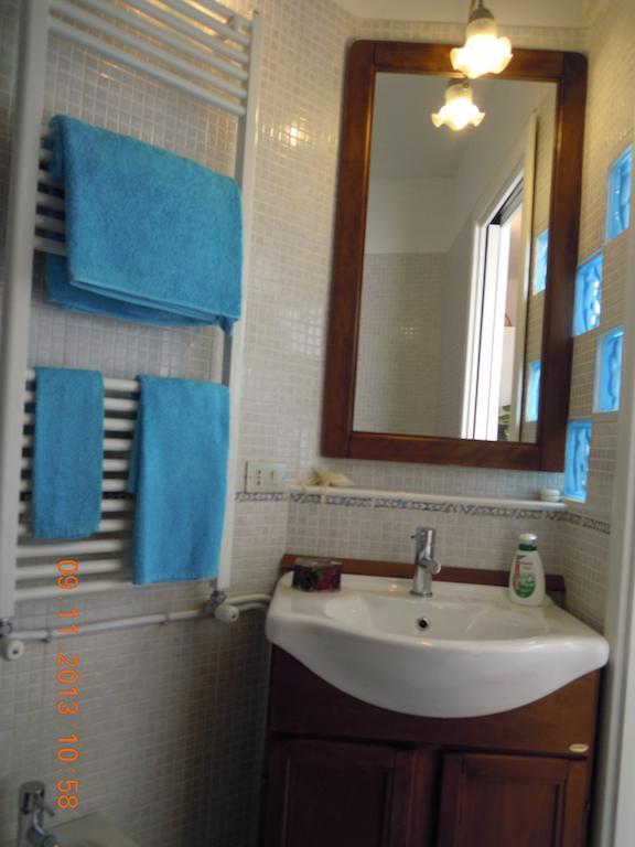 B&B Mare E Sole Brindisi Phòng bức ảnh